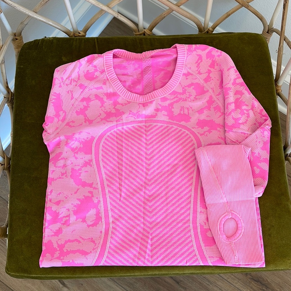 Lululemon Swiftly Tech Long Sleeve